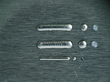 <a href='http://m.vennger.cn/product/3.htm' class='text_a'>模具激光焊機</a>修復鏡面模具效果